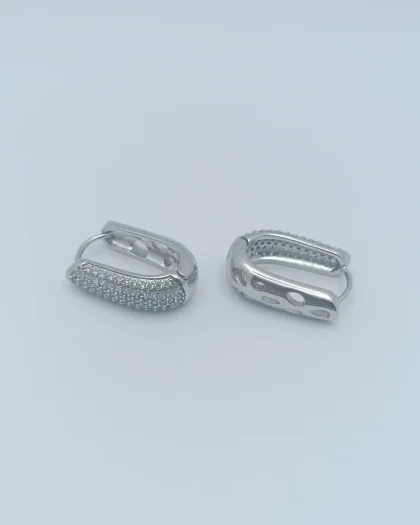 Özel Seri Taşlı Oval Küpe