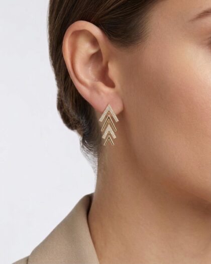 VIP 14K Taşlı Arrow Küpe